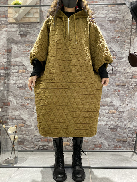 Robe à capuche de vêtements rembourrés pour femmes d'hiver de grande taille